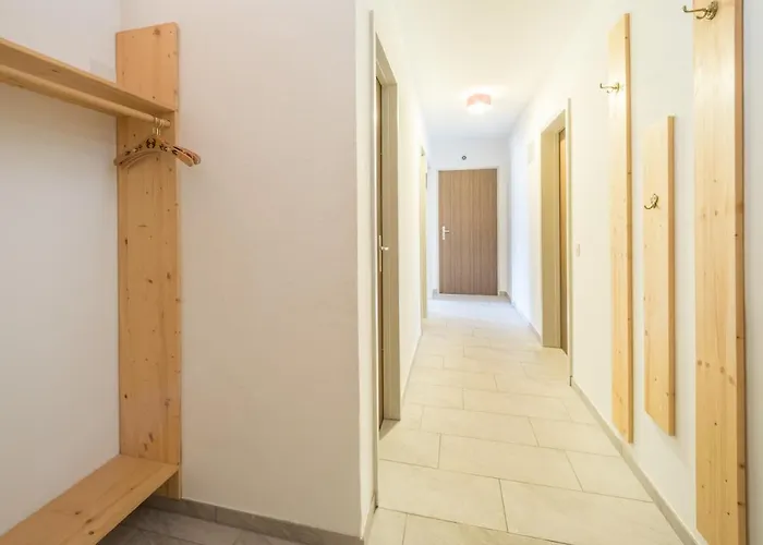 Homes - Val Signina 3-28 Laax